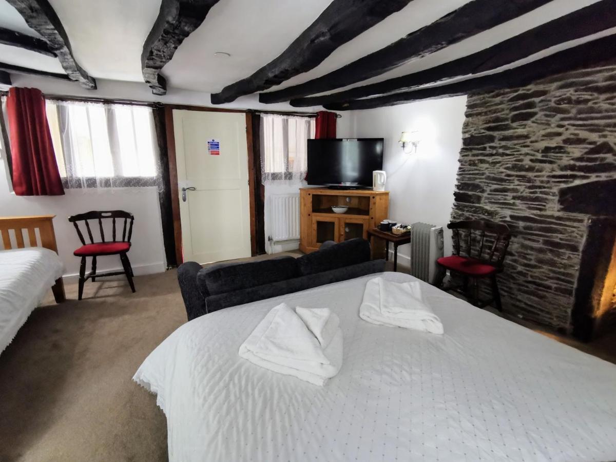 The Darlington Hotel Кемелфорд Екстер'єр фото